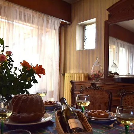 Dad'S House *